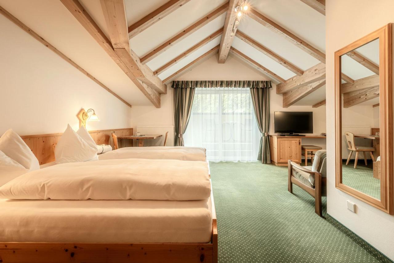 克里斯安奈霍夫酒店 Santa Cristina Val Gardena 外观 照片