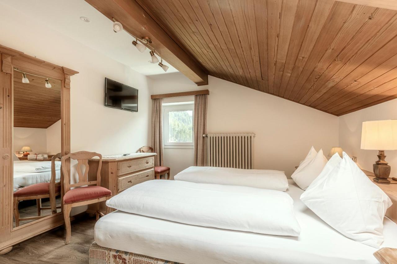 克里斯安奈霍夫酒店 Santa Cristina Val Gardena 外观 照片